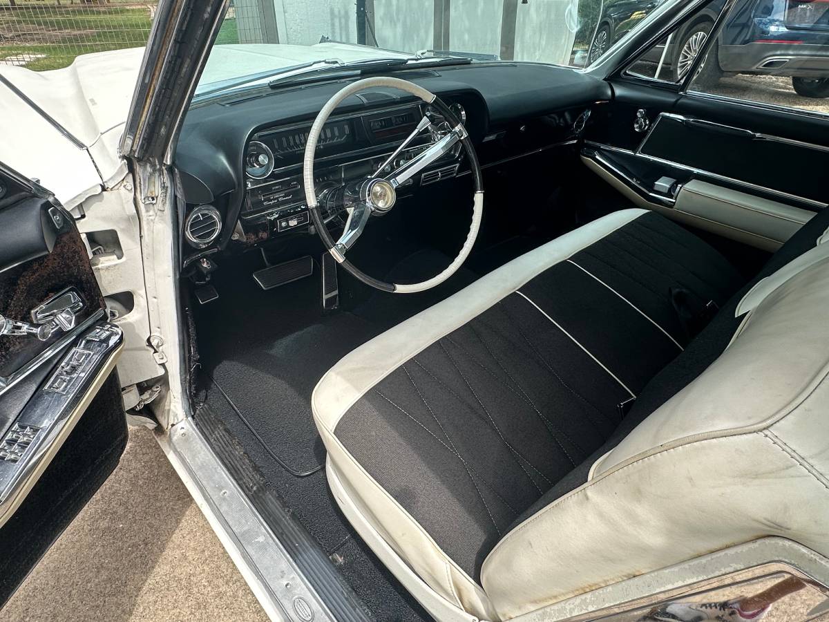 Cadillac-Coupe-deville-1964-white-15