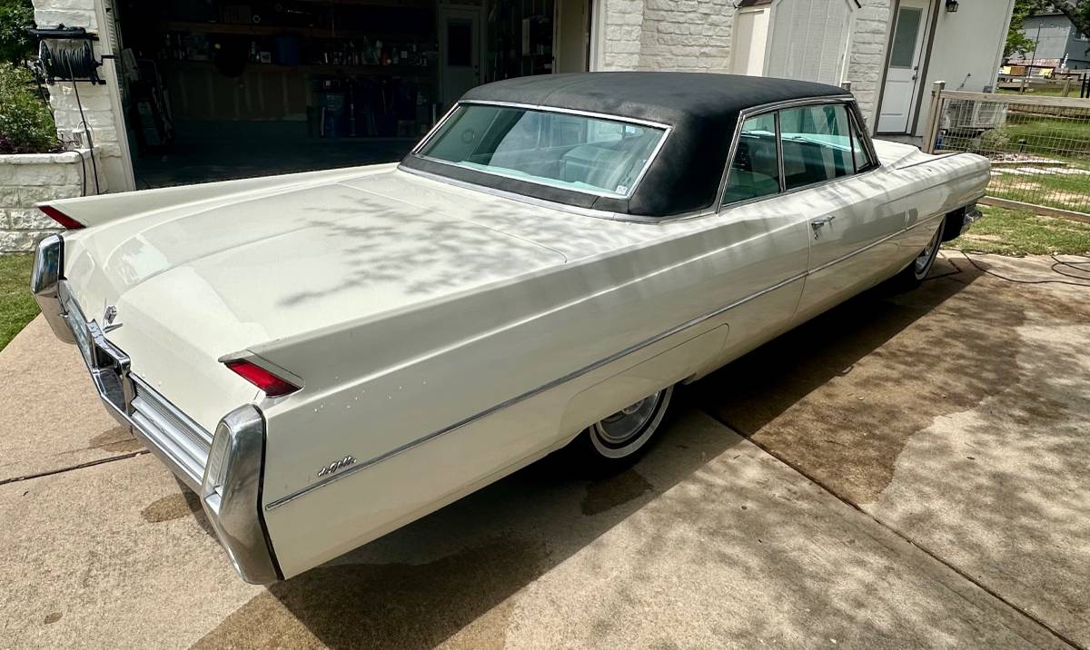 Cadillac-Coupe-deville-1964-white-2