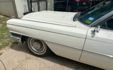 Cadillac-Coupe-deville-1964-white-6