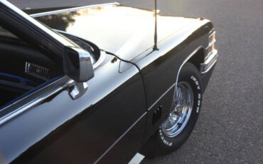 Cadillac-Coupe-deville-1974-8