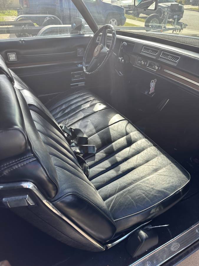 Cadillac-Coupe-deville-1974-black-12