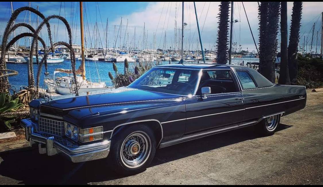 Cadillac-Coupe-deville-1974-black-2