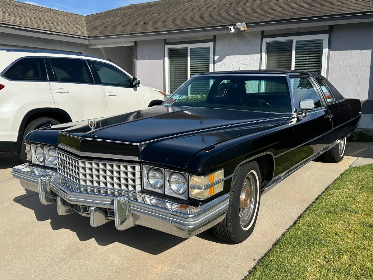 Cadillac-Coupe-deville-1974-black-3