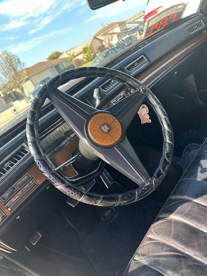 Cadillac-Coupe-deville-1974-black-6