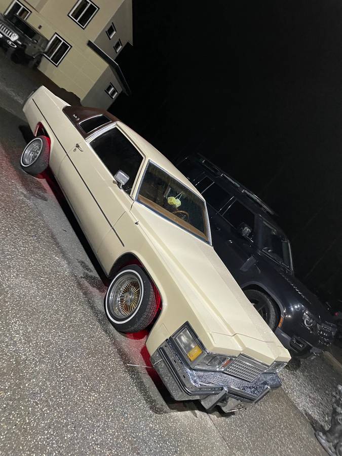 Cadillac-Coupe-deville-1979-13