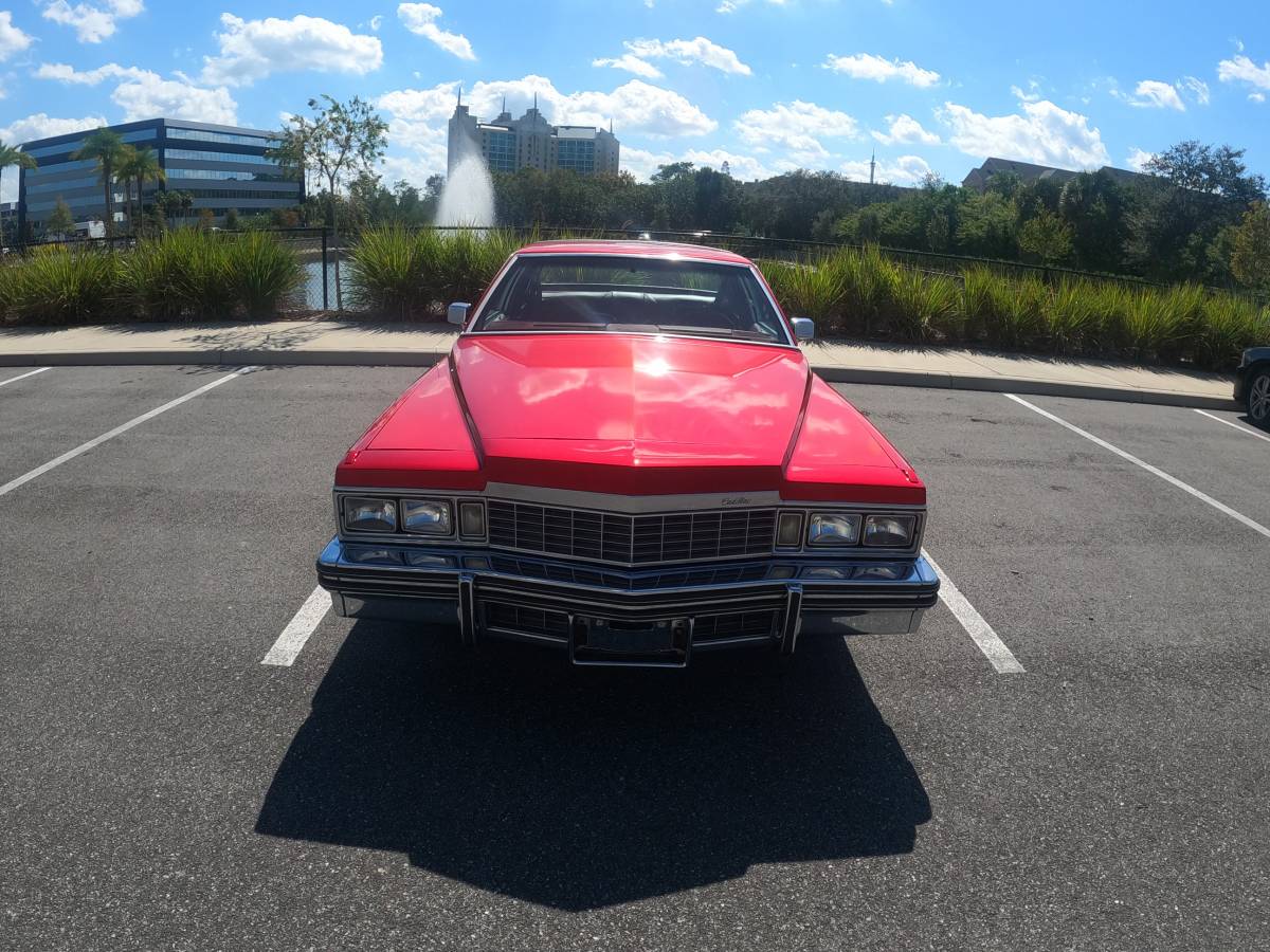 Cadillac-Coupe-deville-1979-custom-1