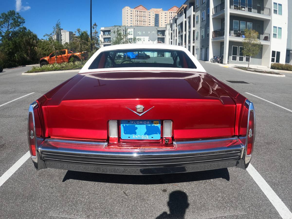 Cadillac-Coupe-deville-1979-custom-7