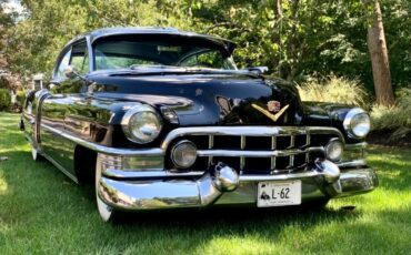 Cadillac-DeVille-1952-Coupe-1
