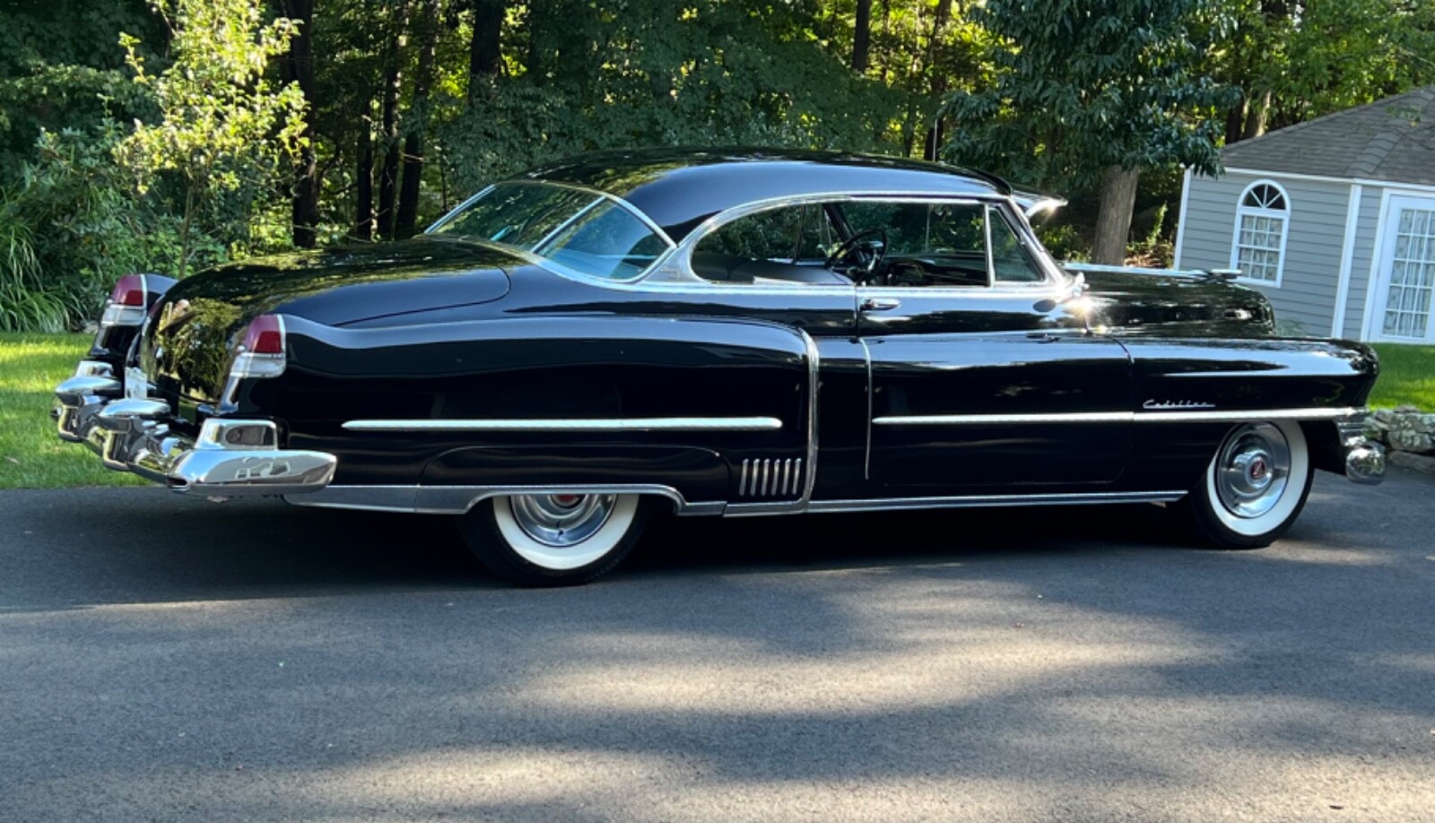 Cadillac-DeVille-1952-Coupe-3