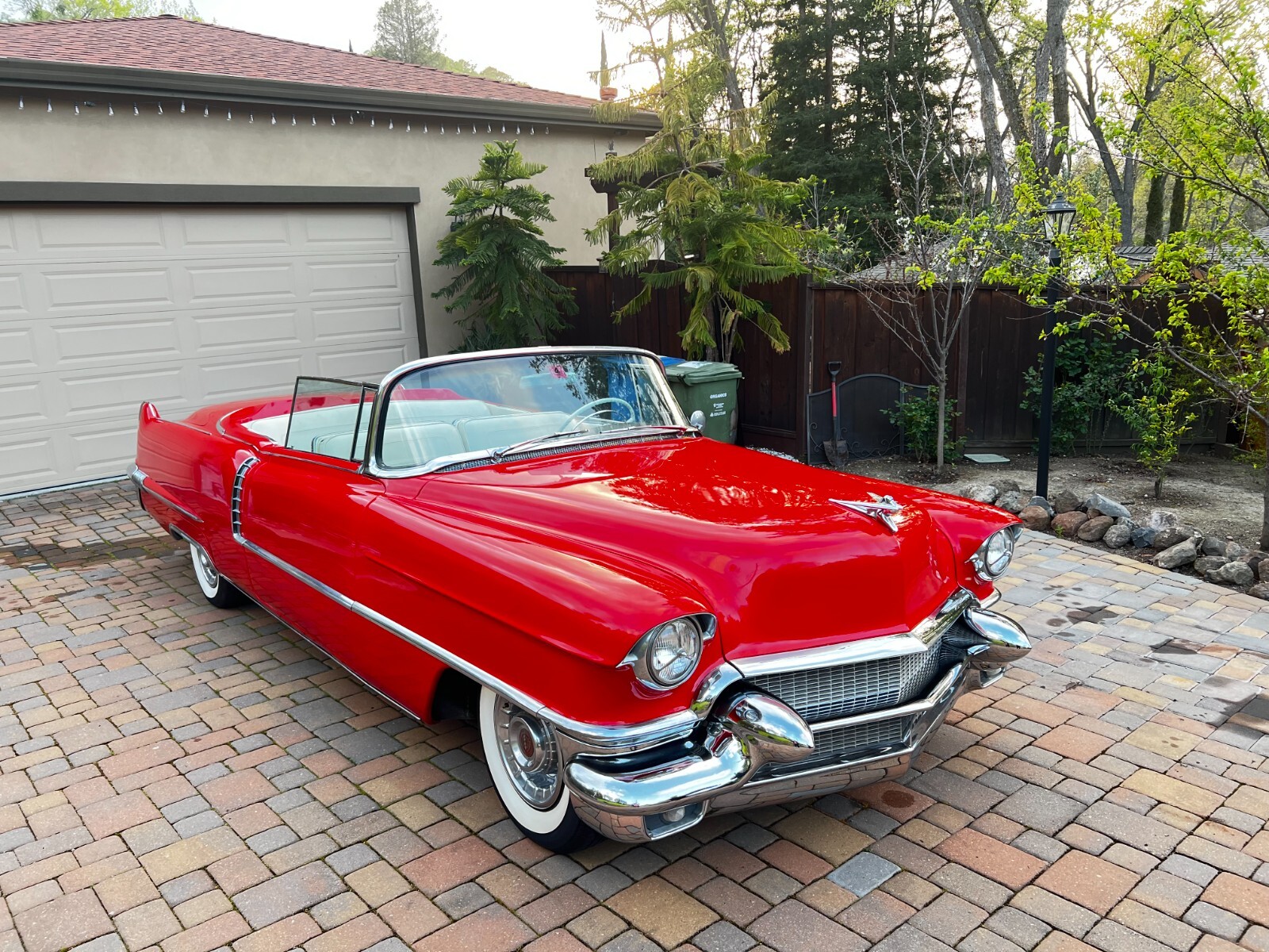 Cadillac DeVille 1956 Coupe