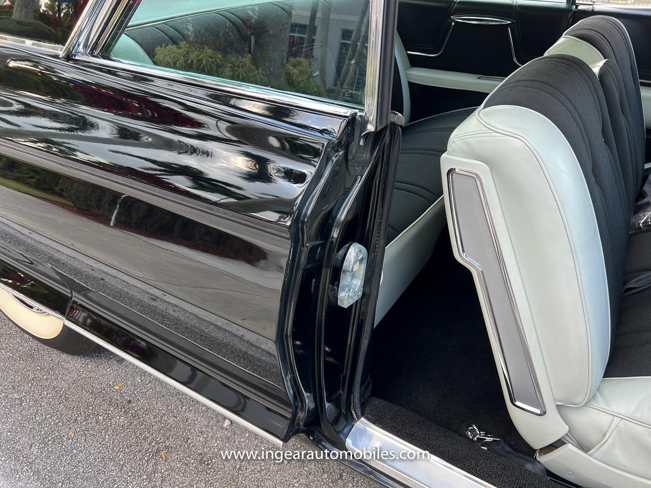 Cadillac-DeVille-1962-coupe-16