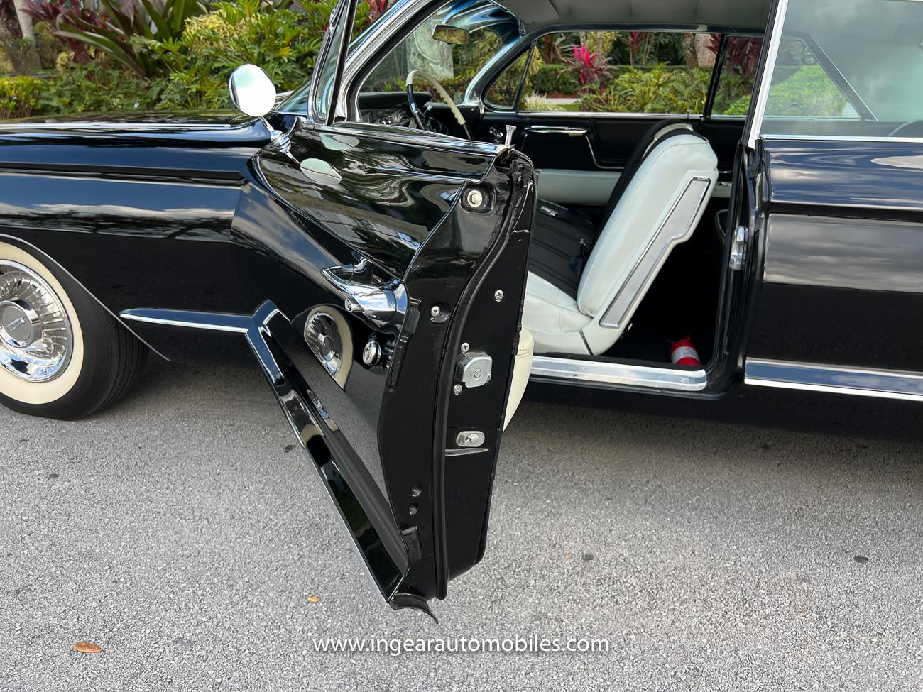 Cadillac-DeVille-1962-coupe-29