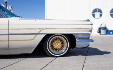 Cadillac-DeVille-1964-Coupe-16
