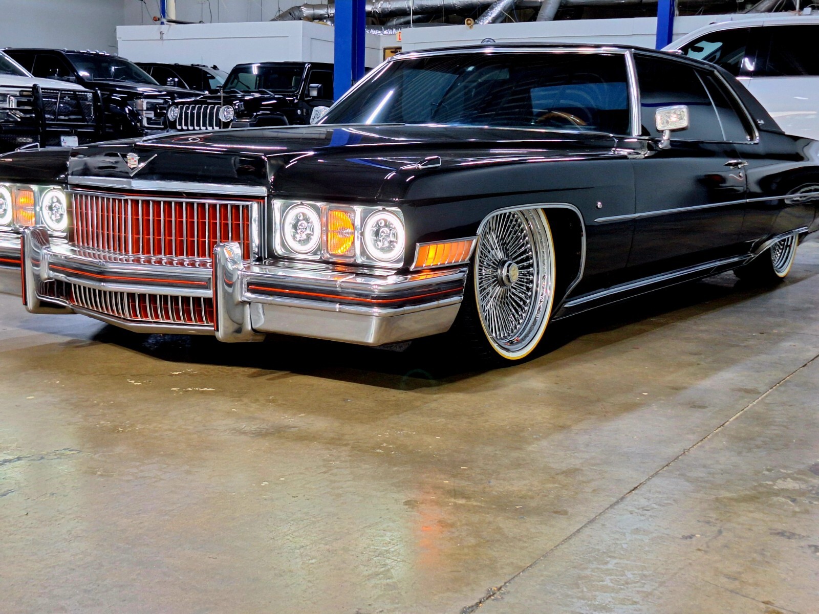 Cadillac-DeVille-1973-Coupe-7