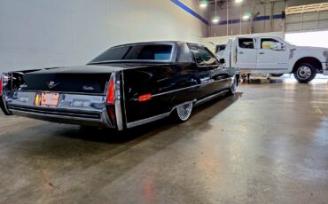 Cadillac-DeVille-1973-Coupe-8