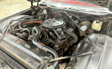 Cadillac-DeVille-1973-Other-13