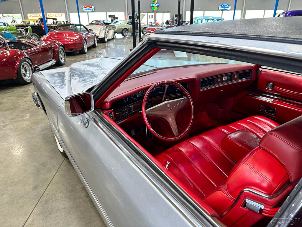 Cadillac-DeVille-1973-Other-19