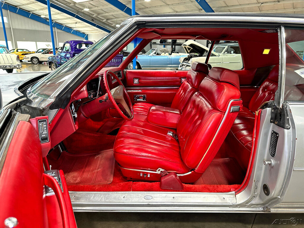 Cadillac-DeVille-1973-Other-21