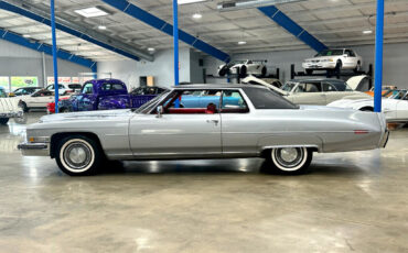 Cadillac-DeVille-1973-Other-3