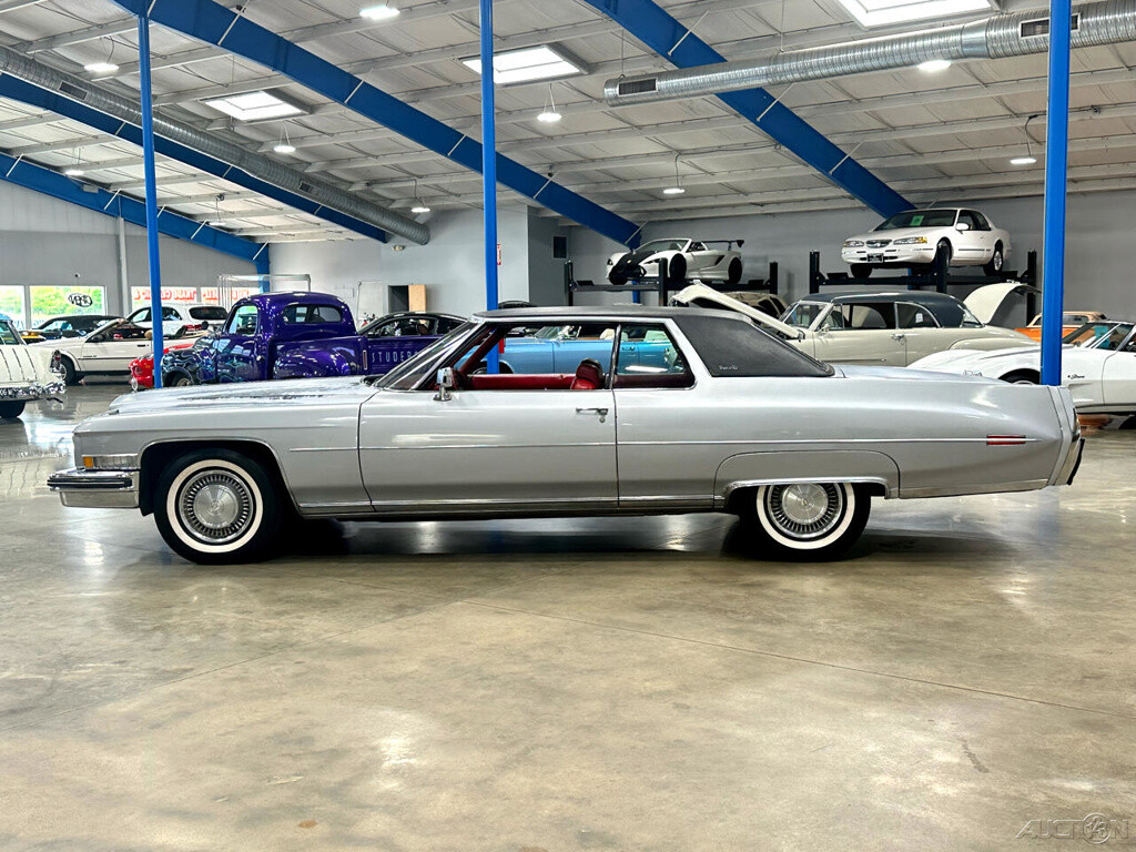 Cadillac-DeVille-1973-Other-3