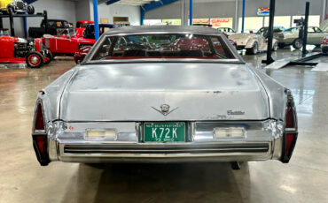 Cadillac-DeVille-1973-Other-5