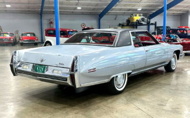 Cadillac-DeVille-1973-Other-6
