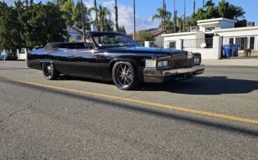Cadillac-DeVille-1979-Convertible-31
