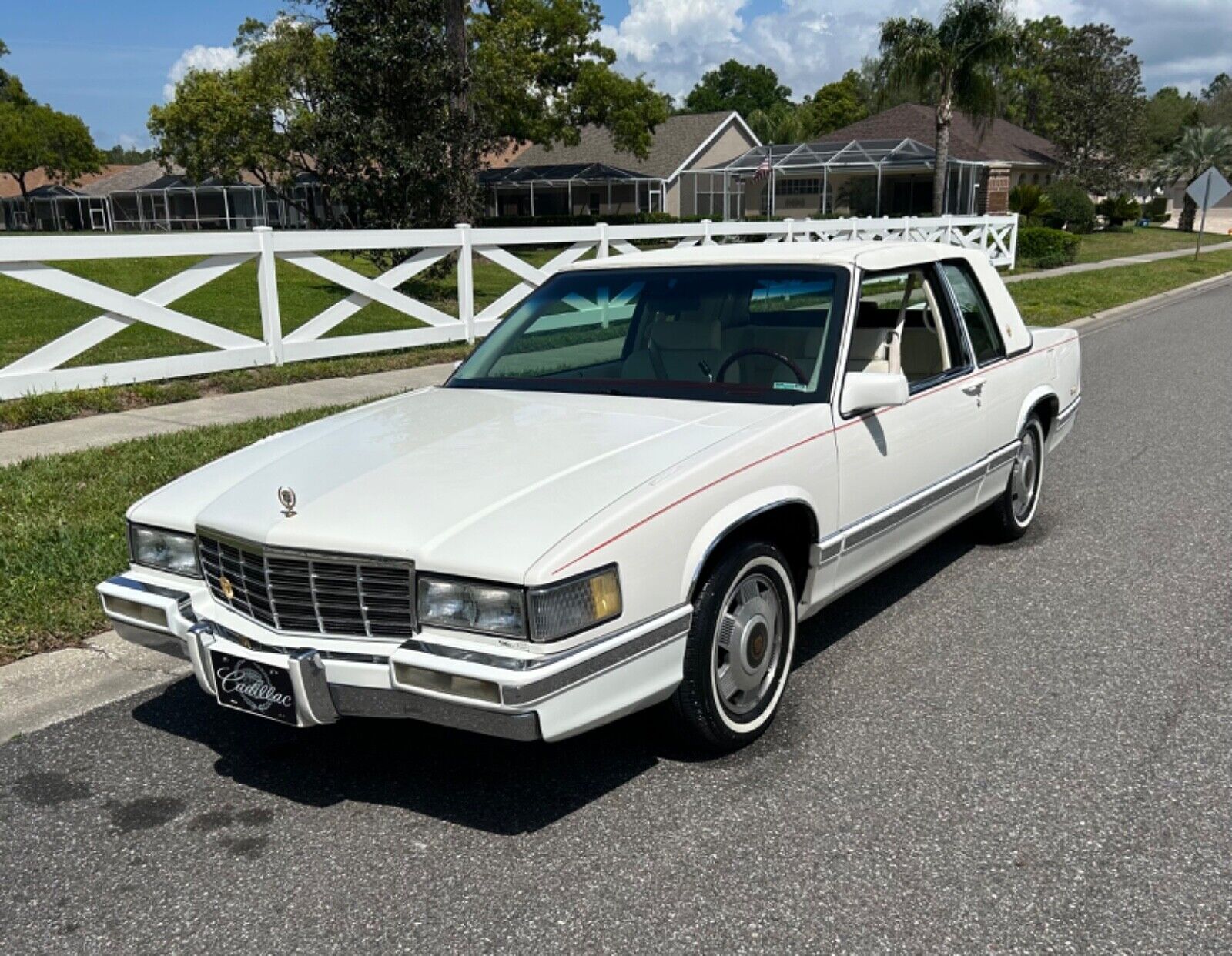 Cadillac-DeVille-1992-Coupe-11