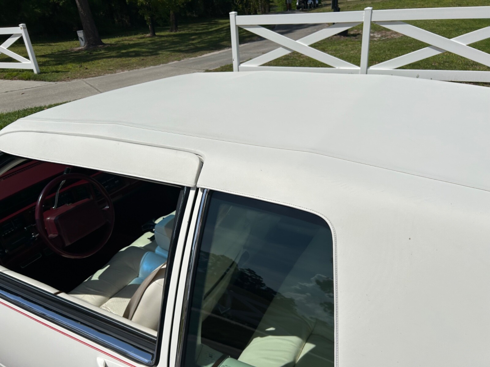 Cadillac-DeVille-1992-Coupe-30