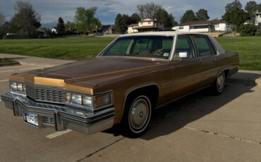 Cadillac-Devile-1977