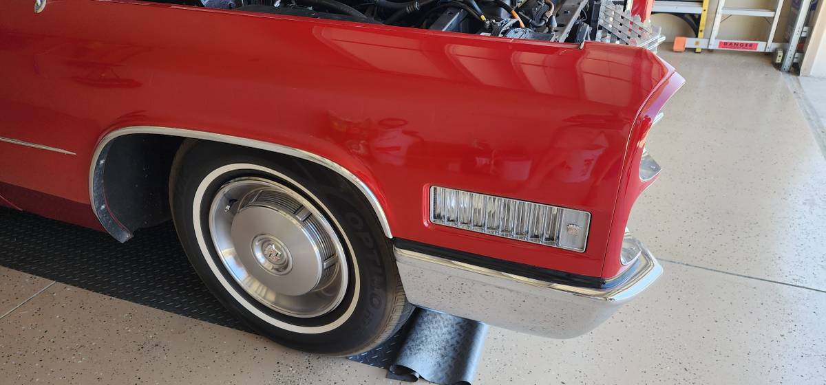 Cadillac-Deville-convertible-1966-14