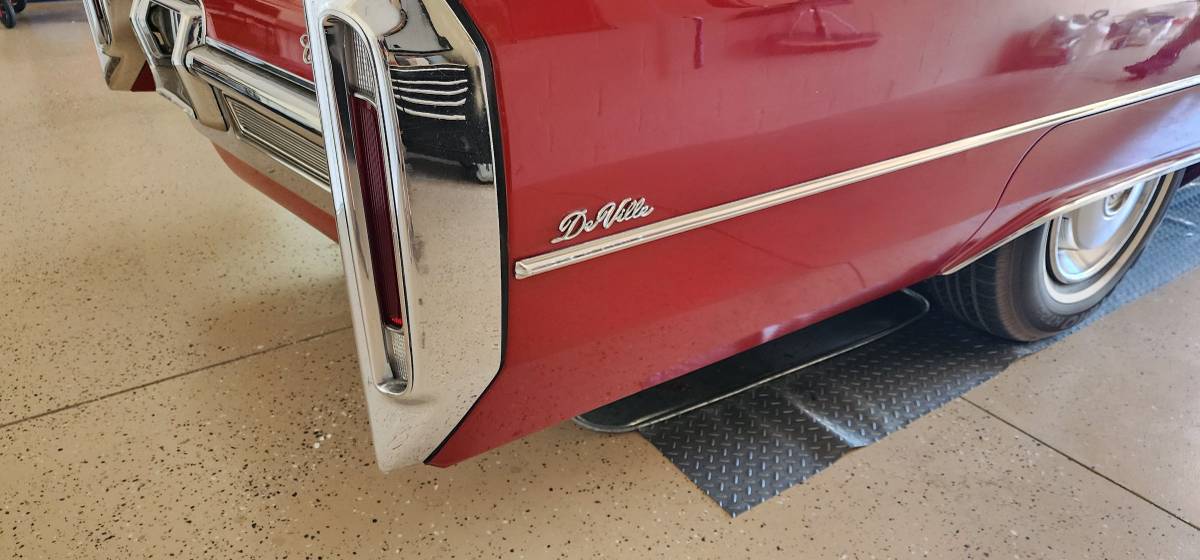 Cadillac-Deville-convertible-1966-16