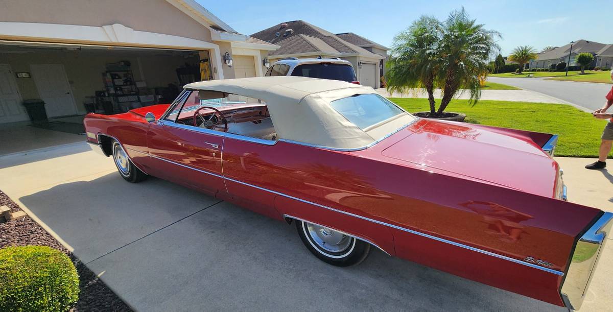 Cadillac-Deville-convertible-1966