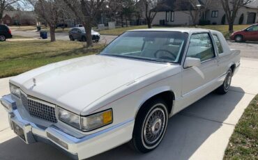Cadillac-Deville-coupe-deville-1989-white-5