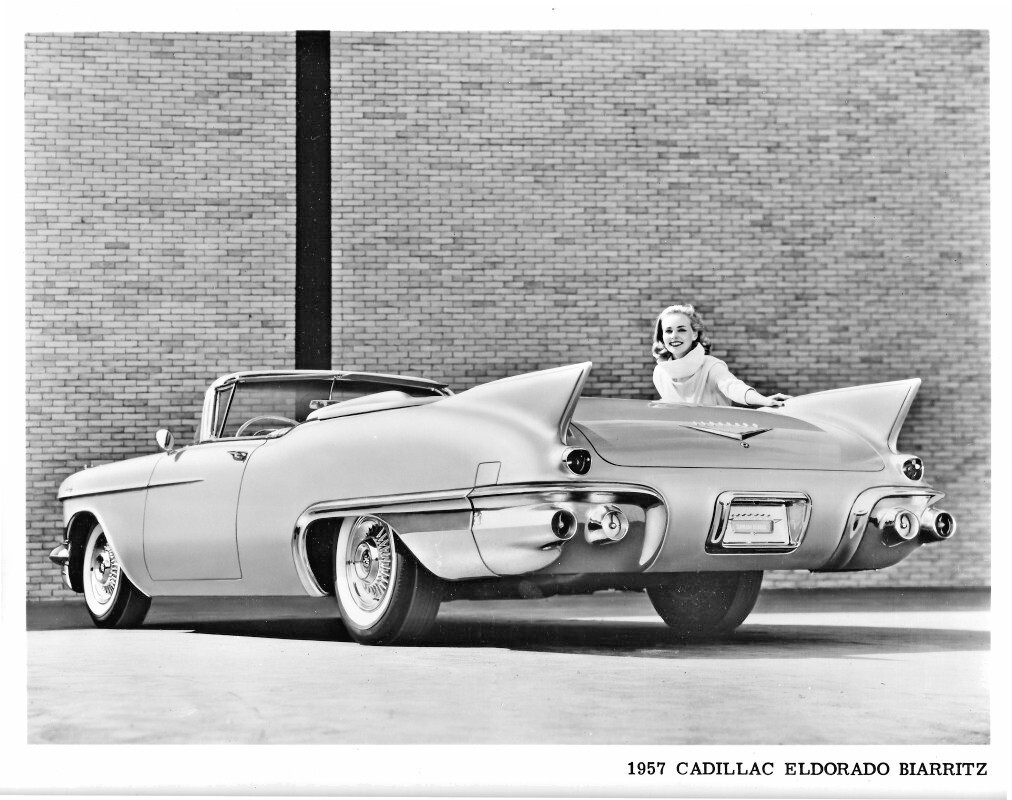 Cadillac-Eldorado-1957-Convertible-17