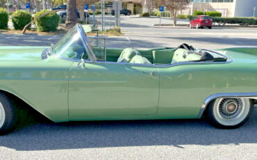 Cadillac-Eldorado-1957-Convertible-2