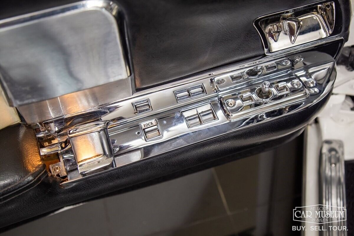 Cadillac-Eldorado-1960-Convertible-37