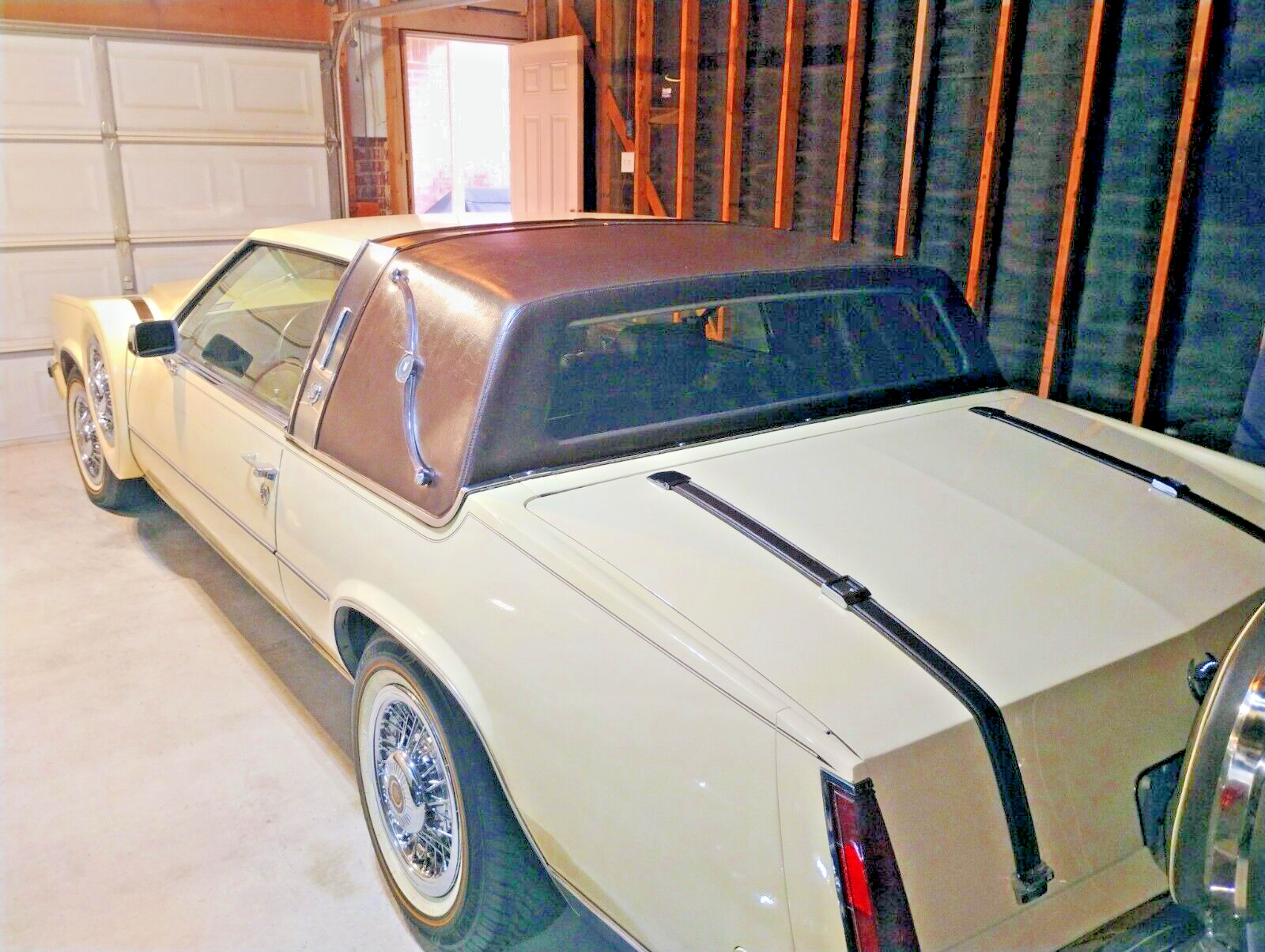 Cadillac-Eldorado-1983-Coupe-24