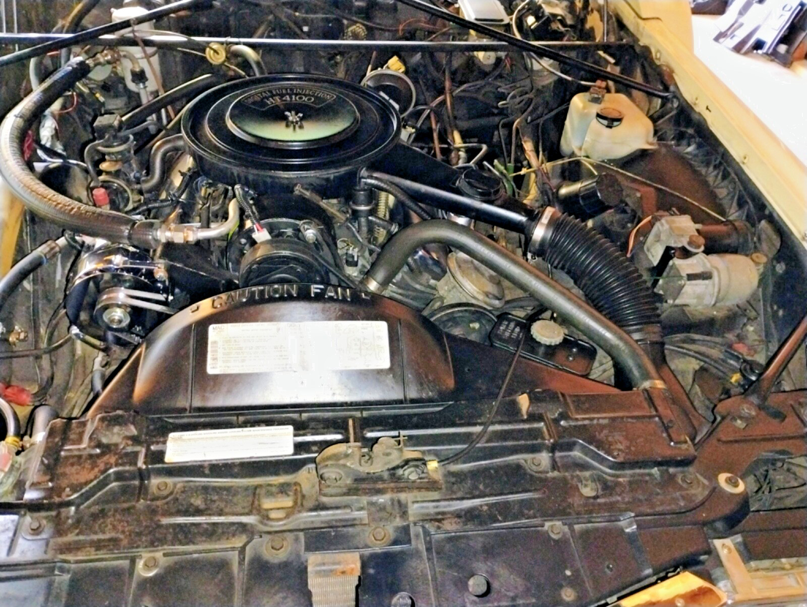 Cadillac-Eldorado-1983-Coupe-37
