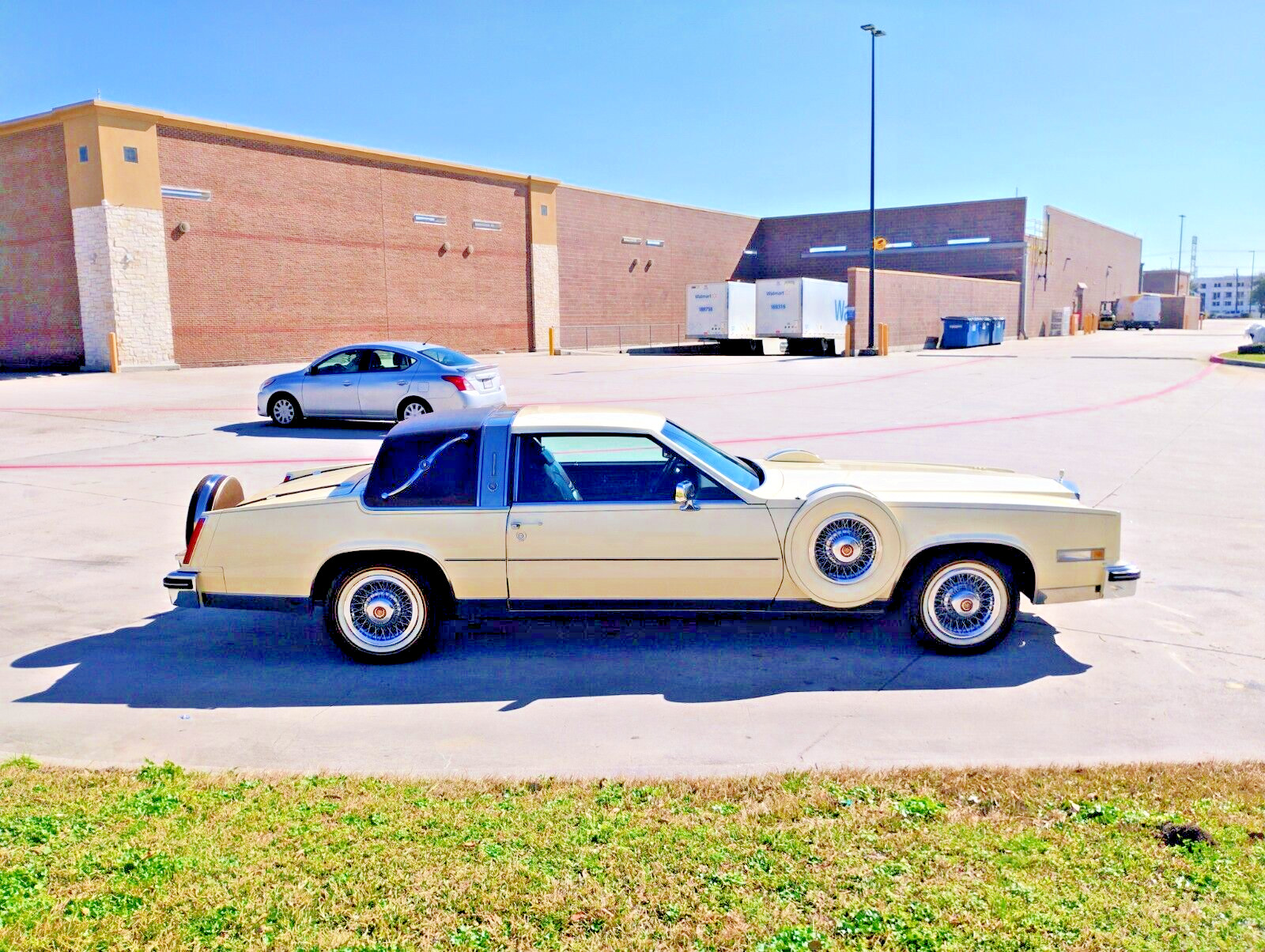 Cadillac-Eldorado-1983-Coupe-4