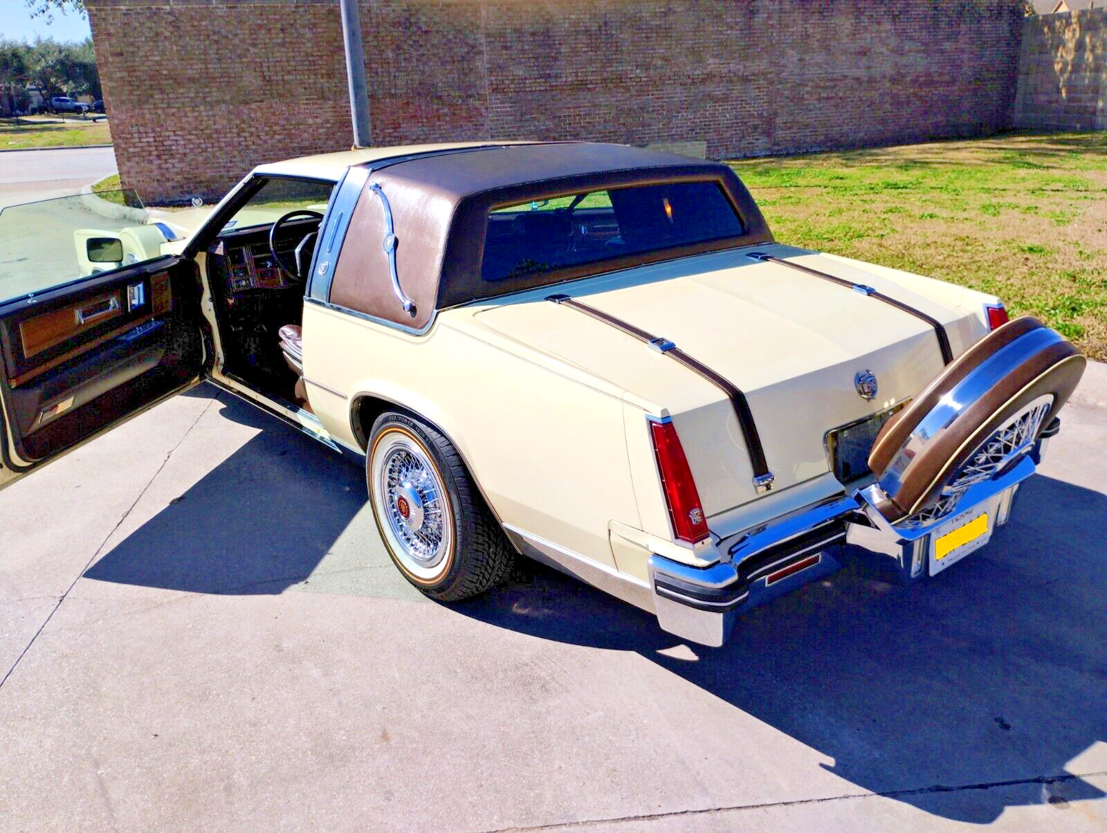 Cadillac-Eldorado-1983-Coupe-8