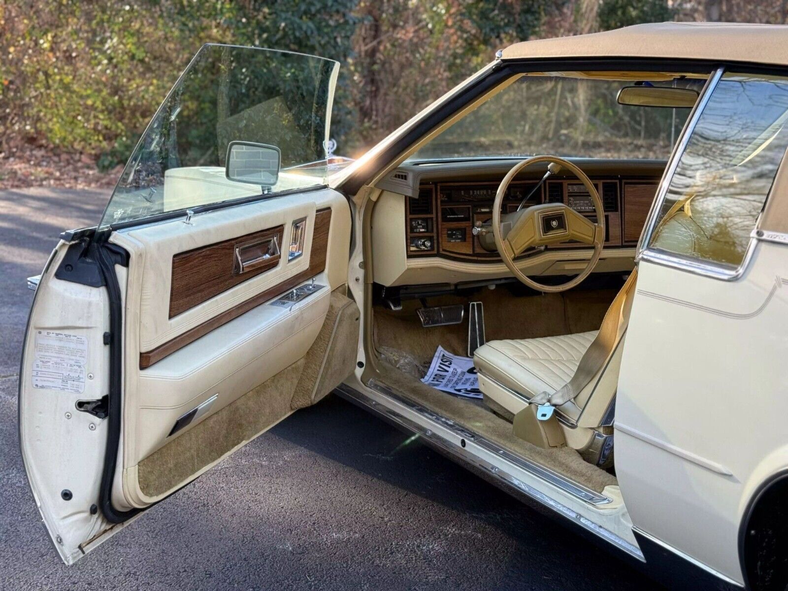 Cadillac-Eldorado-1984-Coupe-13
