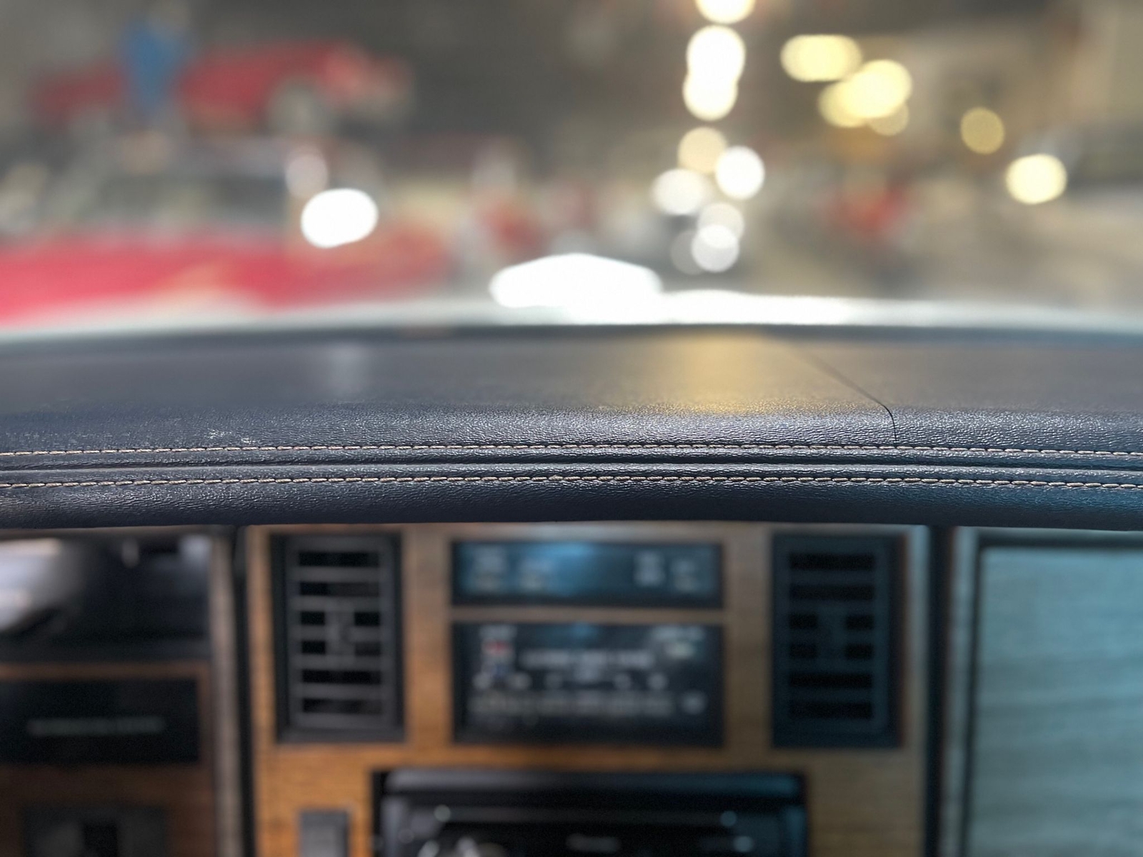 Cadillac-Eldorado-1985-Convertible-26
