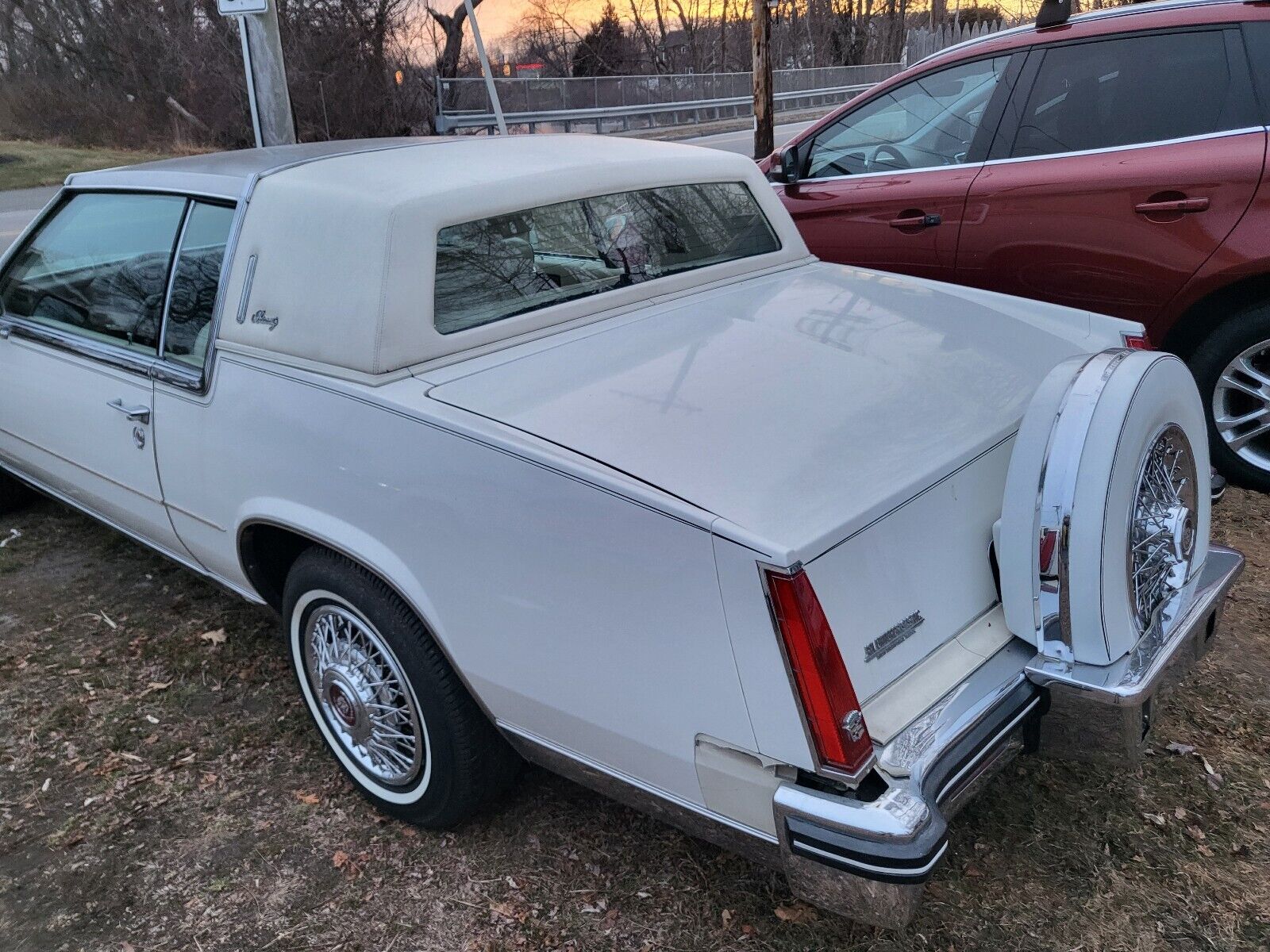 Cadillac-Eldorado-1985-Coupe-2