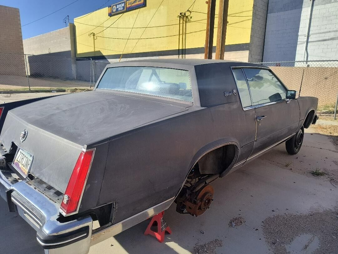 Cadillac-Eldorado-1985-Coupe-2