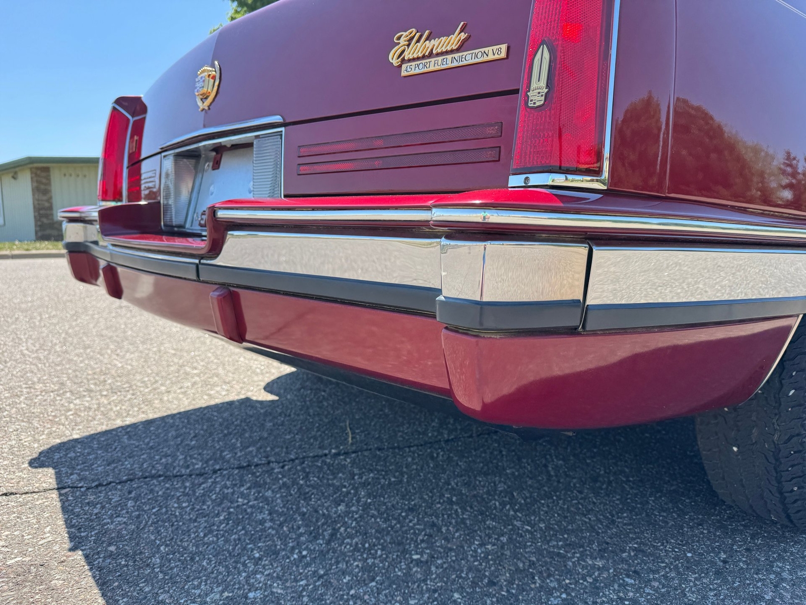 Cadillac-Eldorado-1990-17
