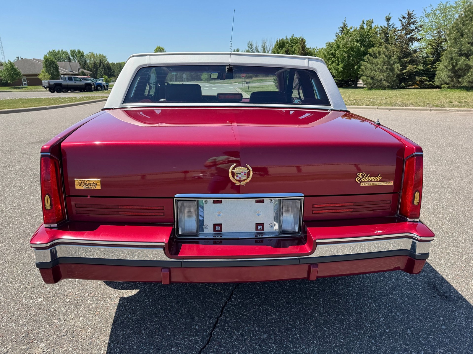 Cadillac-Eldorado-1990-4