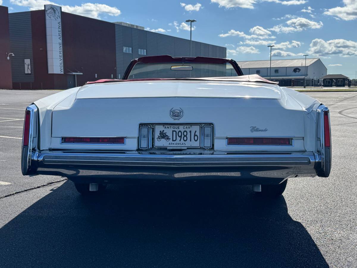 Cadillac-Eldorado-convertible-1976-white-11