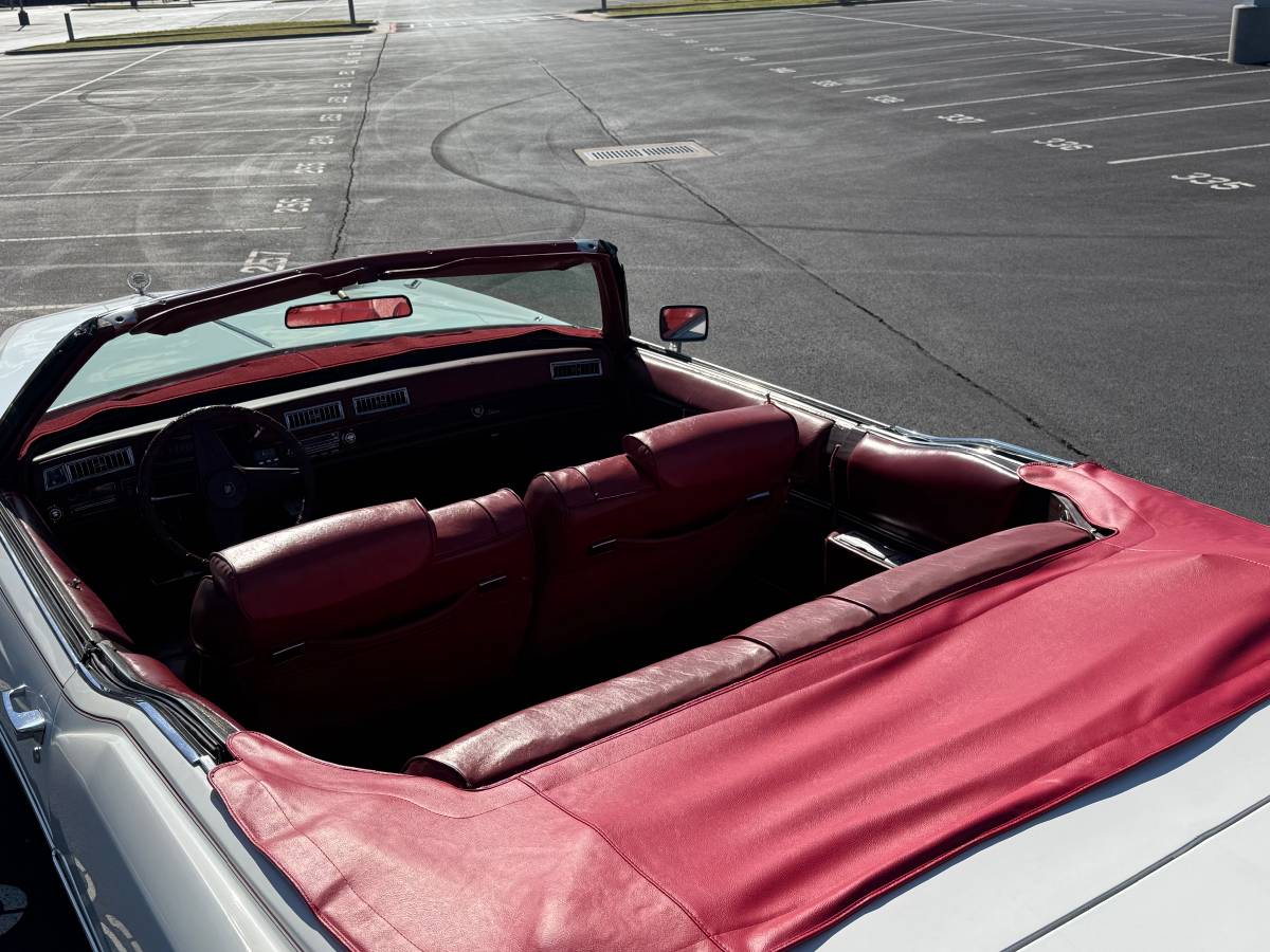 Cadillac-Eldorado-convertible-1976-white-12