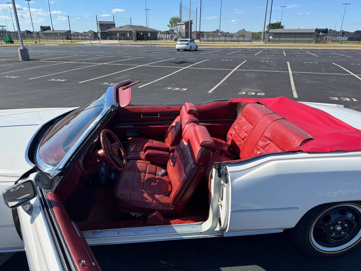 Cadillac-Eldorado-convertible-1976-white-13